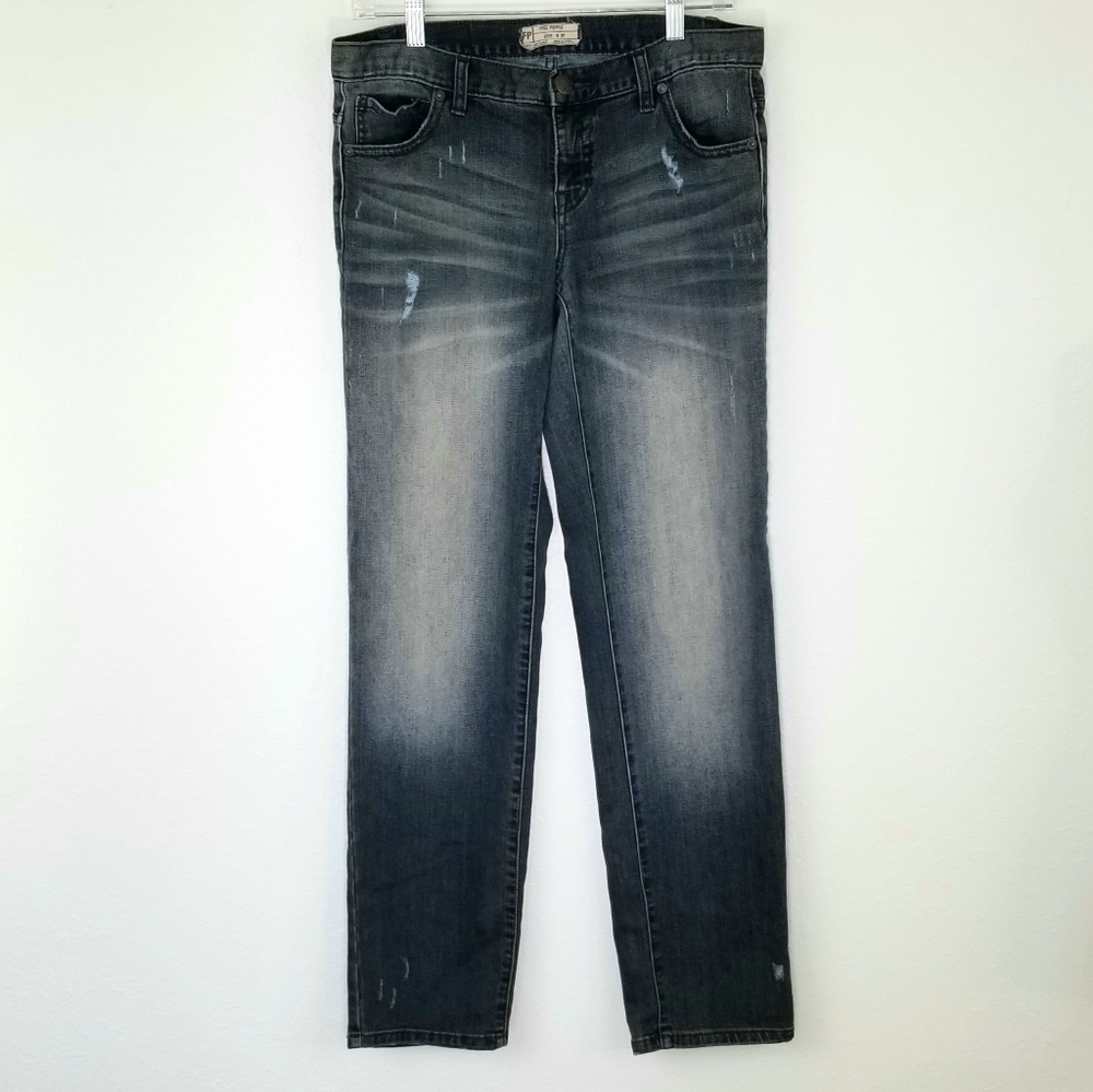 FREE PEOPLE Distressed Straight Leg Jeans, size 27